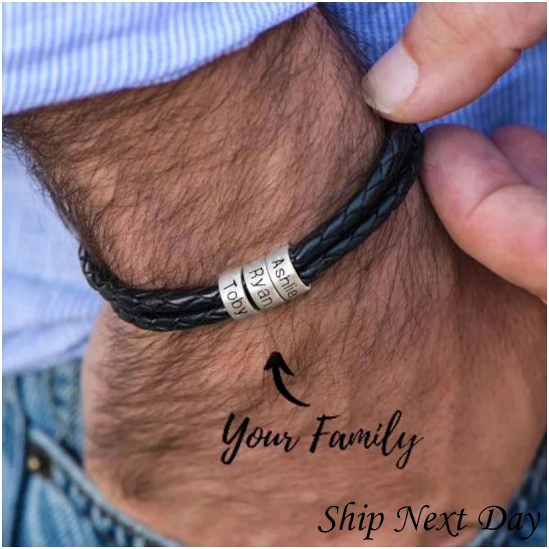 ȭ   ڸ  ̸  ֽϴ. ƹ    ģ  ũ  ڸ   ŷ